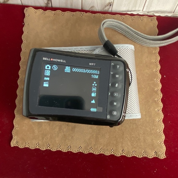 Bell and Howell Splash Water Proof Camera WP7 16MP + HD Video New - Picture 4 of 6